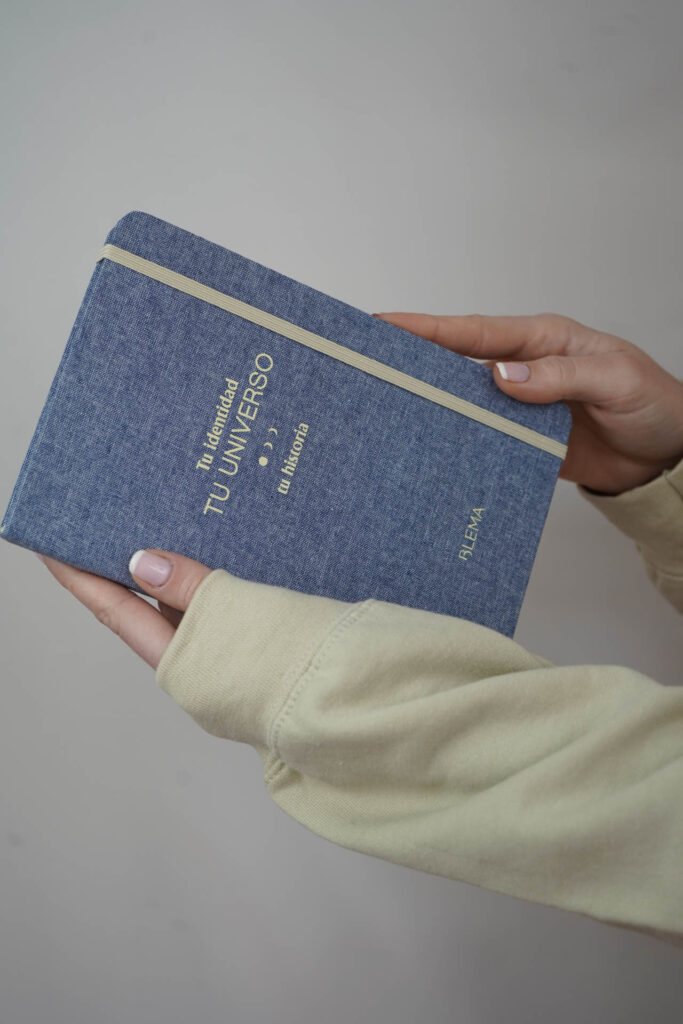 Coleccion Ropa Merchandising Blema Diseño11